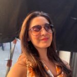 Naisha Khanna Instagram – Tumhe kaisi lagti hu?😋💛