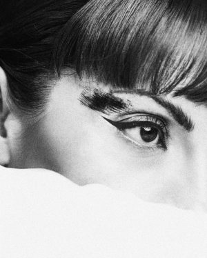 Najwa Nimri Instagram - 💫💫 @yodona @bluestwind @raquelalvarezdiaz_ @chanel.beauty @emma_monreal