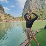 Nakshathra Nagesh Instagram – Time to throwback to a holiday to motivate myself to work hard and earn the next one 😋 #NRinVietnam #HalongBay #workingonasunday #workhardplayhard #throwback #okbye #lotsoflove #nowiwillstop 🫶🏼