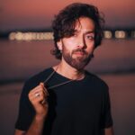 Nakuul Mehta Instagram - Thirsty Thursday is still a thing? . . @horilhumad x @styleitupbyaashna x @ali_hair_art