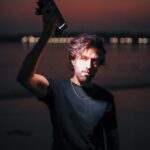 Nakuul Mehta Instagram - Thirsty Thursday is still a thing? . . @horilhumad x @styleitupbyaashna x @ali_hair_art