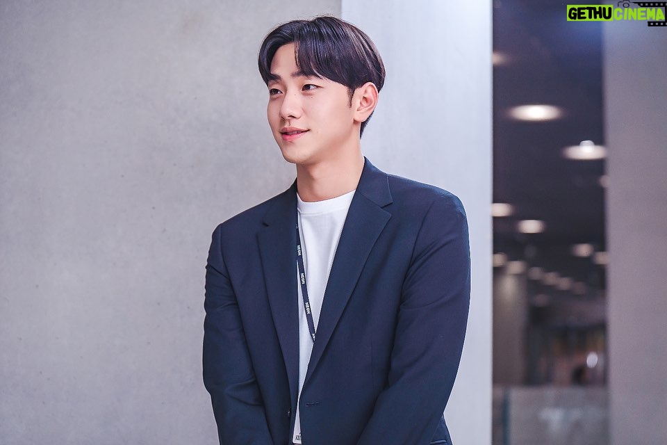 Nam Yoon-su Instagram - #오늘의 웹툰 금토 드라마 7월29일.