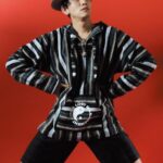 Nam Yoon-su Instagram - @allurekorea 2월호 .🥳.