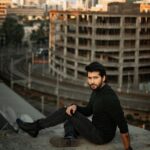 Namish Taneja Instagram - 🥶its so cold out there so i uploaded the pictures to regulate the weather 🥶😘😉 . . . . #allbecauseofmyfans 🥶🥶 Mumbai, Maharashtra