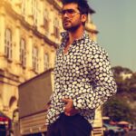 Namish Taneja Instagram - 25 din mei paise double @akshaykumar Caption change on demands 😆.... . . . . . . . #allbecauseofmyfans 📸 @bhupendra.giri Styling @tanvi_joshi_photography_work