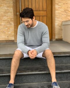 Namish Taneja Instagram - Believe in yourself. You are braver than you think, more talented than you know, and capable of more than you imagine. . . . . . #achievement #believe-in-yourself #brave #courage, #inspiration #inspirational-attitude #inspirational-life, #inspire #inspiring #life-and-living #life-lessons #motivation #optimistic, #positive #positive-affirmation #positive-life #positive-thinking #work-hard #don’t-waste