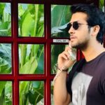 Namish Taneja Instagram - So many wireless and instant messaging technologies Facebook insta Twitter,WhatsApp could not replace the charm of talking on landline 📞.😎 . . . #allbecauseofmyfans