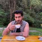Namish Taneja Instagram - With coffee i am happier than a bird with a french fry 🍟...😊 Dont behave like last one in the picture if you have beautiful smile 😀#dontforgettosmile . . . . #allbecauseofmyfans