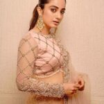 Namitha Pramod Instagram - Straight out of a Karan Johar movie kind of vibe 🥹✨ 📷: @arun_payyadimeethal Styled by : @rashmimuraleedharan Wearing : @thunnal #dressedupforanevent