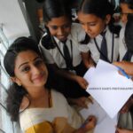 Namitha Pramod Instagram – Everyone has had a best friend/professional photographer like @jahnavinair_ in their life during school days. 
Tag yours 🥹😅🥲🤣
Comment your favourite picture from this series 🙄🥲