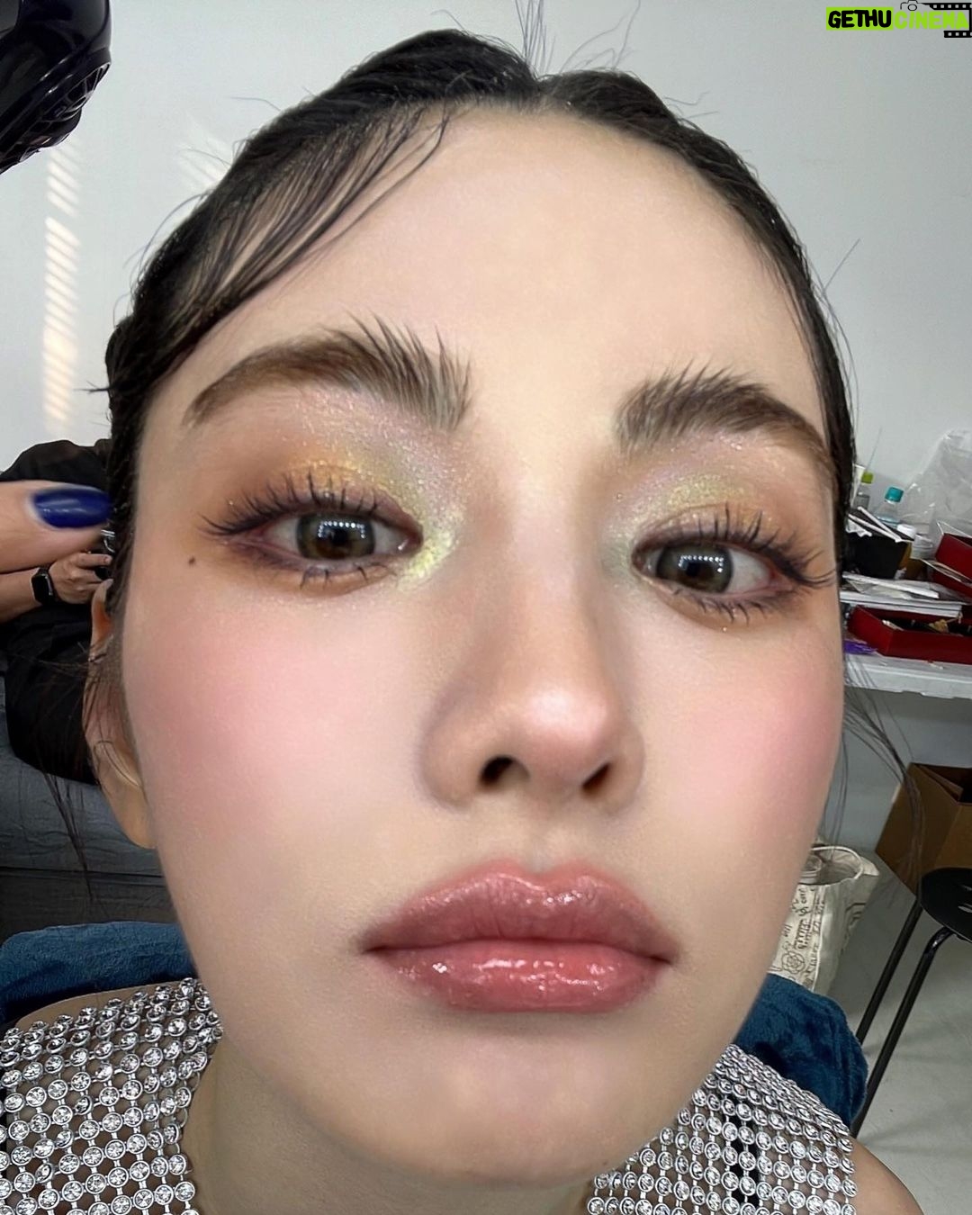 Nana Instagram - 쿸쿠쿠쿠스쿠스쿸쿠르쿠쿠크🩶 @suqqu_official #촬영중에📷