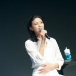 Nana Eikura Instagram - WWD JAPAN サステナビリティサミットのミューズとして、登壇させていただきました。 newnowの受注生産について、またnewnowの未来についてお話しさせていただきました。 私にとってのサステナビリティとは、まさにこのサミットでお話しさせていただきました。 「私がサステナブルを考える時のポイントは、子供が大人になった時の世界、自分がいなくなった後の世界。我が子が大人になってから、仲間として助け合うであろう子供たちによりよい環境と感性を持ってほしい」 newnowとしての取り組みは更に前進できるよう着々と準備が進んでおります。 2024年はしっかり形にしてお伝えできると思います。