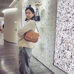 Nana Eikura Instagram - Bag,Shose,Pants,Sunglasses @tods