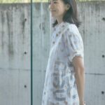 Nana Eikura Instagram - 2024ssのコレクションラインが幕を閉じようとしています。 受注会での想い出を振り返る隙のない１ヶ月を過ごしておりました… 写真を整理していて、ようやくあの日々の熱が蘇ってきました。 応募してくださった皆様の気持ち 会場へ足を運んでくださった皆様の気持ち 楽しんで洋服を見てくださった皆様の気持ち 本当に、どうもありがとうございました。 newnowの企画が始まって１年が過ぎます。 たった１年というのか、もう１年というのか。 山あり山あり山ありで とても刺激的な１年でありました。 自らの無力さも感じる１年でありました。 それでも、ここまで辿り着けたのはnewnowに携わってくれたたくさんの仲間と、興味を持ってくださったお客様のおかげです。 既にAWの企画が進んでおりまして、newnowの未来が益々楽しみになるような…現在そんな道のりでございます。 TimelessはこれからもECで購入していただけますので、どうか楽しんでもらいたいです。 まずは。 newnow 1st コレクションをご覧いただき、誠に有難う御座いました。 Team newnowを代表して厚く御礼申し上げます。 これからも、よろしくお願い致します。 榮倉奈々
