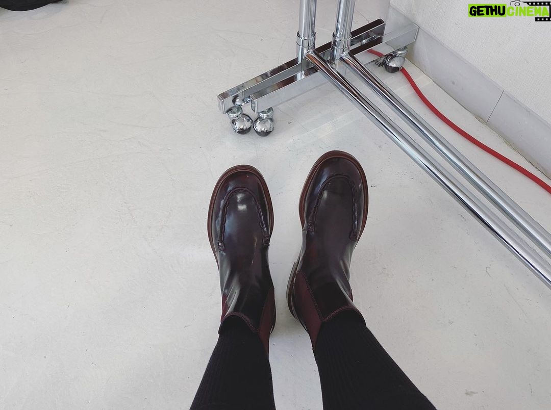 Nana Eikura Instagram - この冬の友達🤝 #tods @tods