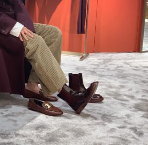 Nana Eikura Instagram - 22日まで新宿ISETANにて開催中の @tods のPOP UP…
連休中に、ぜひ(^^)