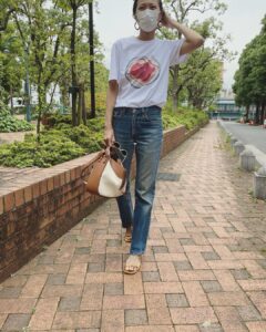 Nana Eikura Instagram - お腹すく🍞🍓🤤 T-shirt & bag @LOEWE #LOEWEhammock
