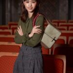 Nanase Nishino Instagram - 間も無く！ファッションショー @tods インスタライブで始まります！ ぜひご覧ください👀🎶 #TodsSS22 #tods @walterchiapponi
