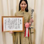 Nanase Nishino Instagram - 第44回ヨコハマ映画祭 授賞式でした！ 「恋は光」 改めて、わたしにとって思い入れのある 大事な作品となりました。みんなと再会できて嬉しかった✨ 会場のみなさまもあったかくて☺️ とても良い日でした！ これからも頑張ります。 ありがとうございました！！ #恋は光