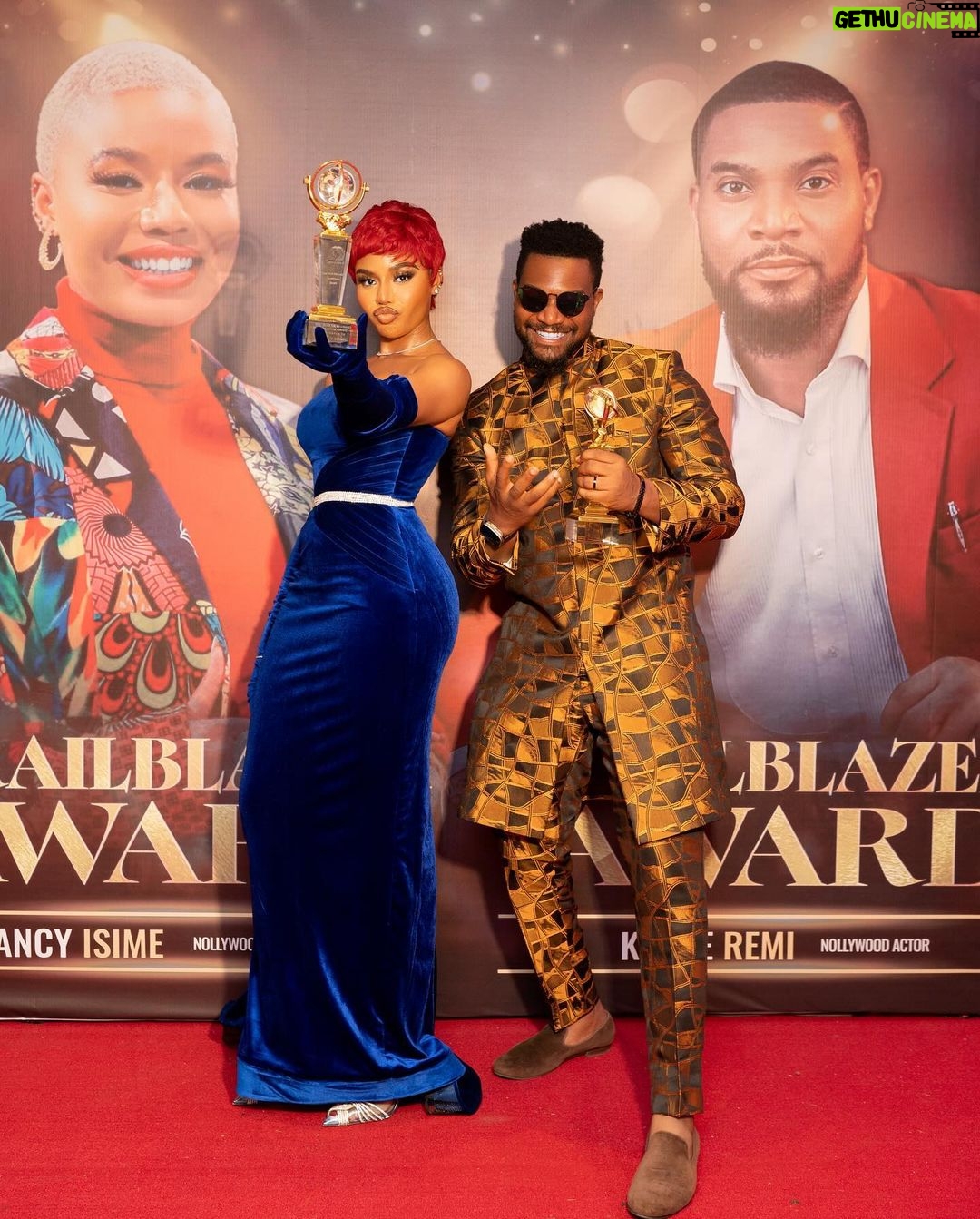 Nancy Isime Instagram - T R A I L B L A Z E R🏆 Still basking in the beauty that is Last Sunday Night💙 These slides only tell a fraction of how blessed I felt and still feel🦋 Shoutout to my Day 1’s, My OG’s before IG @vokepetra @fugganugga @kunleremiofficial (Congratulations fellow trailblazer😁) To the dream team: @bibyonce @dv_hairsalon @officialphotofreak @johneke_ Thank you for adding so much beauty to an already beautiful day💙 For the congratulatory messages, comments, Stories/post, you guys have showered me with since Sunday, Thank You!🥰 God remains the Greatest🙏🏽
