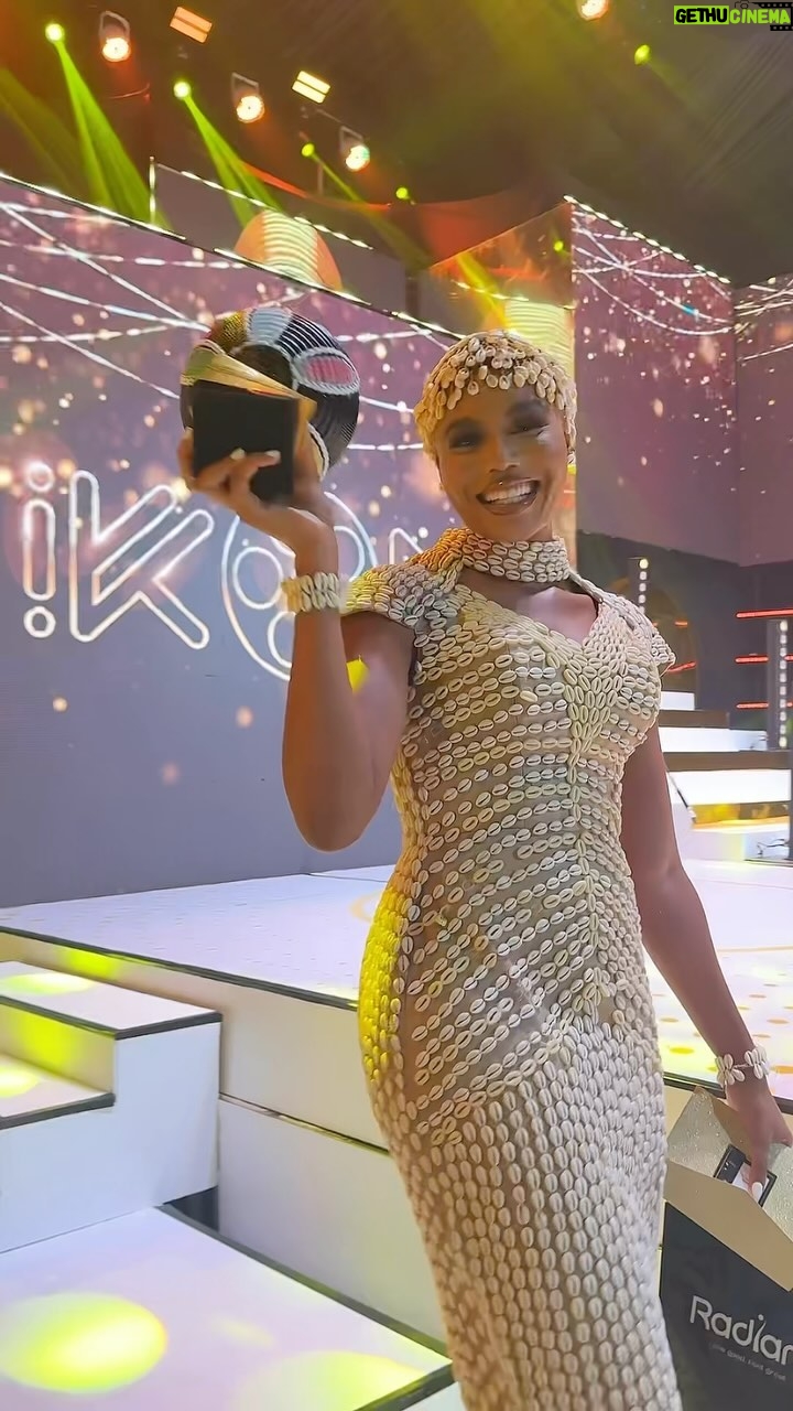 Nancy Isime Instagram - Channeled my Inner Goddess of Wealth for the IKON AWARDS last night and it was such a Hit!š Receiving the āAfrica Rising Starā Award was definitely the Cherry on the cakeš„¹š„° Nothing beats being recognized away from home, even better when itās still at home, In Africaā¤ļø Thank you to @ikonawards for this Honorā¤ļø š: @ateni.ng š„: @thedubem Kampala, Uganda