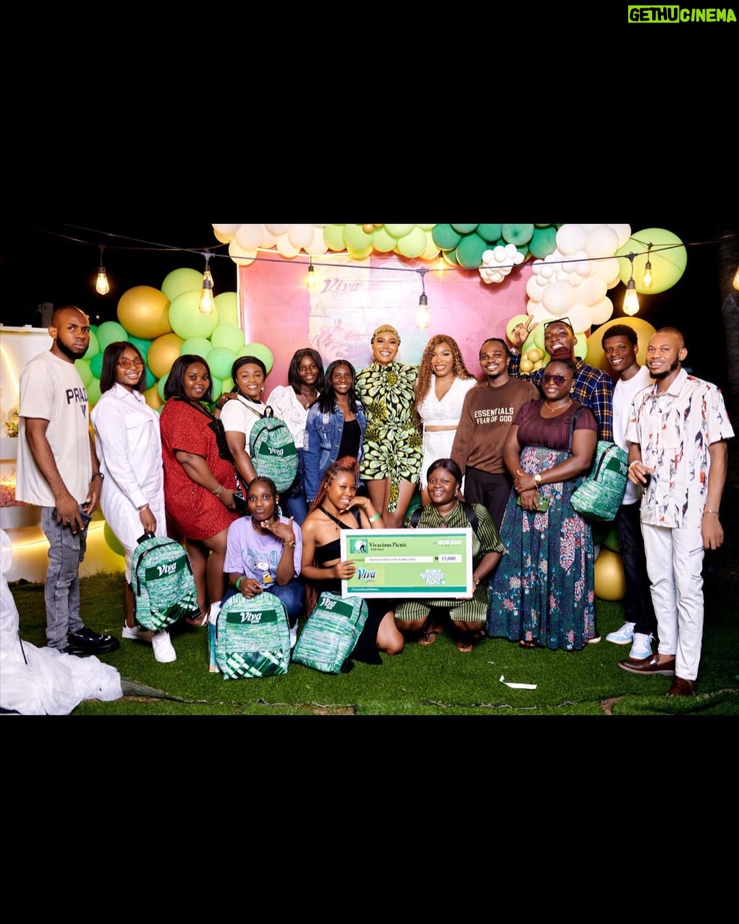 Nancy Isime Instagram - If there’s one thing my @vivaplusdetergent family never fail to show, is how much they Love and support me. Everytime! So it’s only expected that they’ll extend this love to the people I love…you guys!🥰 We had a Vivacious picnic for 40 of my supporters and it was EVERYTHING! We got to meet, eat, talk, play, bond and I Loved every part of it!💚 I wish we could have chosen more people but not to worry, there just might be another edition. Until then, I LOVE YOU GUYS so much! Thank you for the endless love and support and for being some of the most positive, amazing people I know💚 To my @vivaplusdetergent , e be like una go marry me last last oh😄 Thank you for the most amazing time, I truly Love You!💚 #ProudVivaDiva Rocking my @hollantex_official tailored to perfection by @afrikayla 💚