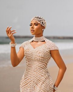 Nancy Isime Instagram - IKON AWARDS 2024✨ 👗: @ateni.ng 💄: @tmtbylayinka 📸: @felixcrown Kampala, Uganda