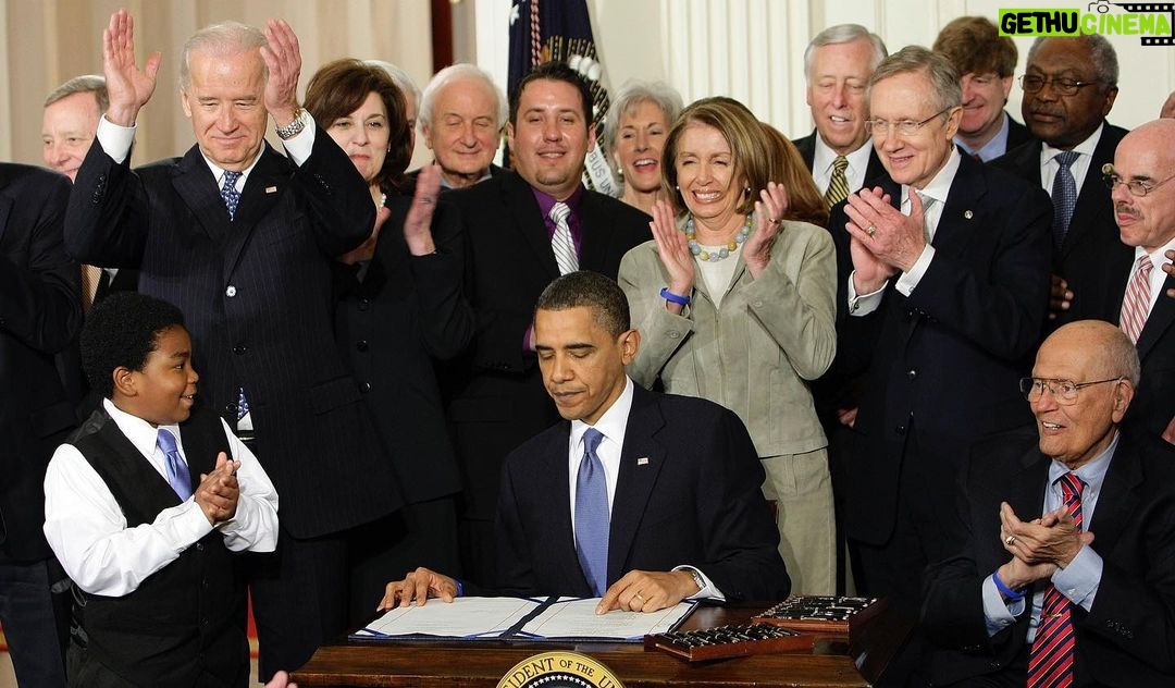 Nancy Pelosi Instagram - On this day in 2010, @BarackObama signed into law the Patient Protection and Affordable Care Act: a shining achievement that presidents had strived toward for more than a century. Today, and every day, Democrats are working to ensure that health care is a right – not a privilege.