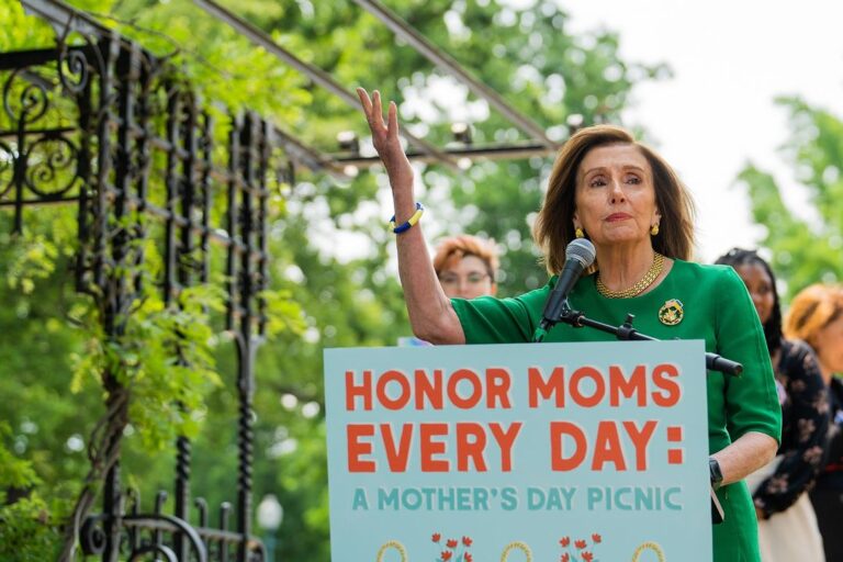 Nancy Pelosi Instagram - Today, it was my privilege to join Moms Rising to celebrate Mother's Day and all of the hard working mothers! Thank you for fighting for the Democrats' pro-family agenda: from paid leave to child care to early education and more. Because when women succeed, America succeeds!