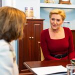 Nancy Pelosi Instagram - Yesterday, it was my privilege to meet with the First Lady of Poland Agata Kornhauser-Duda to discuss Russia’s illegal invasion and Poland’s vital role in supporting Ukraine. The U.S.-Polish partnership is essential to ensuring the triumph of Democracy over autocracy.