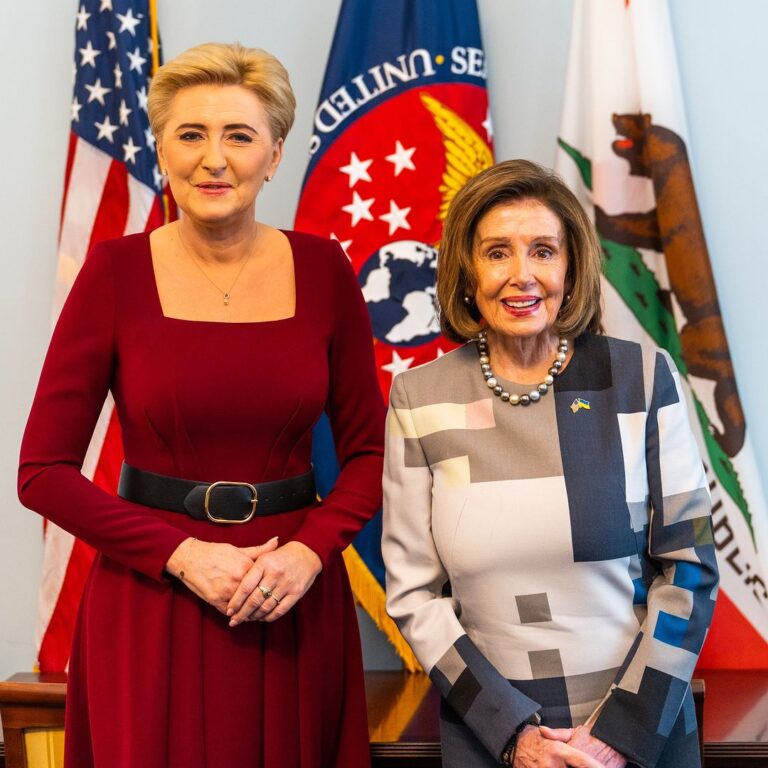 Nancy Pelosi Instagram - Yesterday, it was my privilege to meet with the First Lady of Poland Agata Kornhauser-Duda to discuss Russia’s illegal invasion and Poland’s vital role in supporting Ukraine. The U.S.-Polish partnership is essential to ensuring the triumph of Democracy over autocracy.