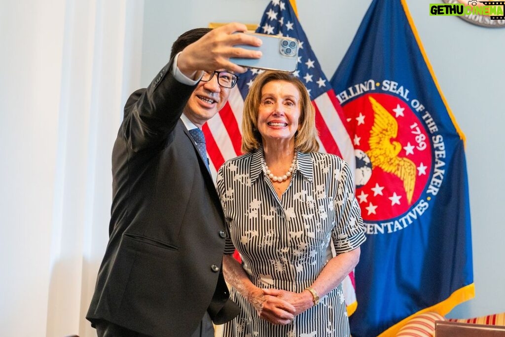 Nancy Pelosi Instagram - This week, I was proud to meet with the Kuomintang delegation from the Legislative Yuan to speak about our work to strengthen the U.S.-Taiwan relationship. We discussed our fight for human rights and America's ironclad support for Democracy in Taiwan and around the world.