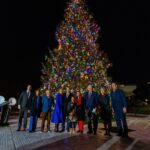 Nancy Pelosi Instagram - From my family to yours, Merry Christmas! On this joyous day, I am deeply grateful for the endless love of my family, the patriotic service of my colleagues and the historic progress we have forged, together, For The People. However you celebrate, may this holiday season bring you peace, warmth and precious time with loved ones.