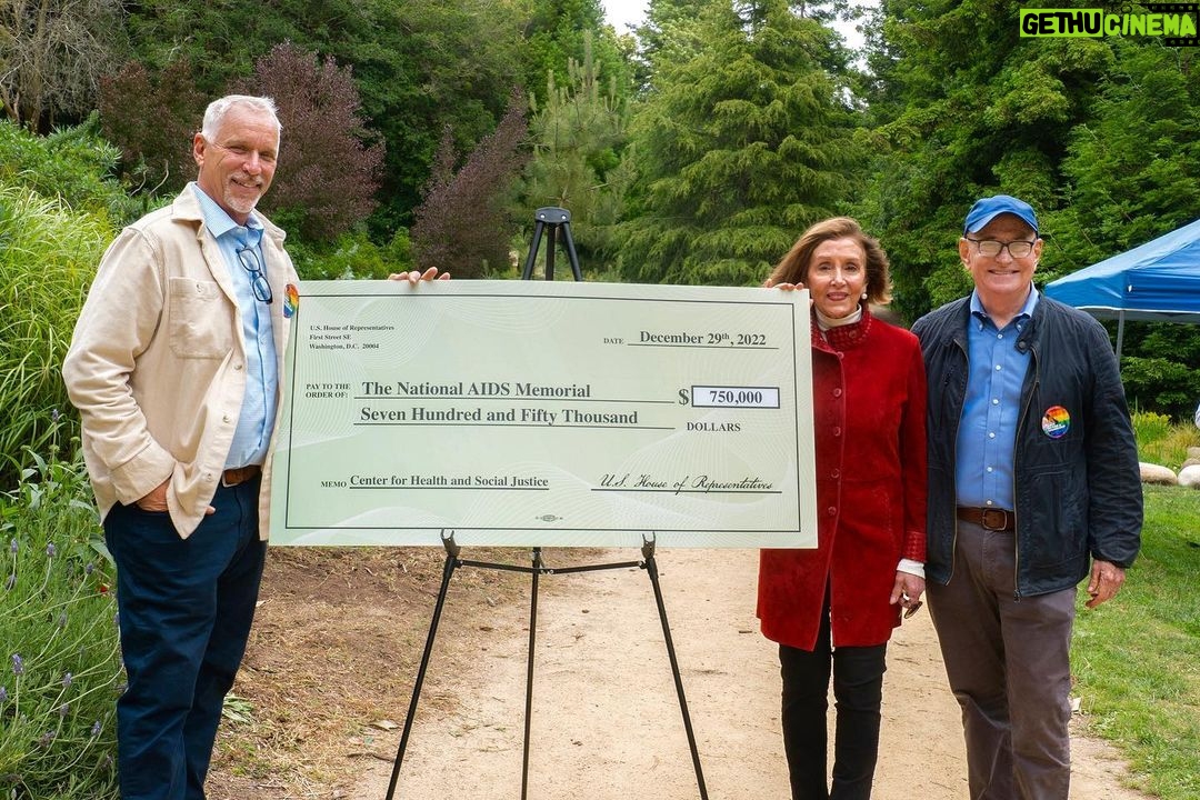 Nancy Pelosi Instagram - It was an honor today to join leaders, advocates and friends for a community volunteer workday at the National AIDS Memorial to preserve a monument to the beautiful souls lost to the HIV/AIDS epidemic. In memory of all those lost, we renew our fight against this deadly virus.