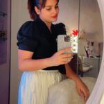 Nandita Swetha Instagram – My first PRP session in @skindesiresdermaco #bangalore clinic was amazing since most of the people have shared their experience(painful, headache, itching) 
Let me tell you my experience. The doctor is well trained n they made me feel so comfortable throughout the process.. I din feel much pain. Hair loss or hair thinning is common in this lifestyle.. but they are couple of treatments which is really usefull to regrow the hair.. try it out… 

#skindermaco #basaweshwarnagar #bangalore #prp #hairtreatment #hairloss Basaveshwara Nagar