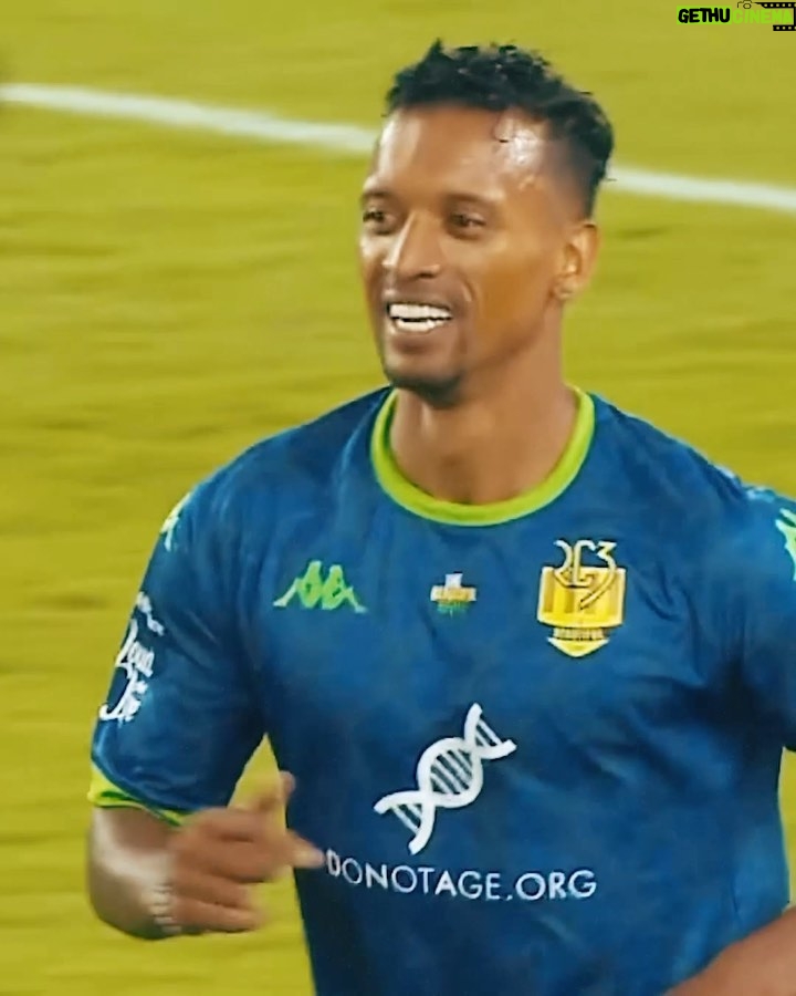 Nani Instagram - 𝑱𝒐𝒈𝒂 𝑩𝒐𝒏𝒊𝒕𝒐 𝒊𝒏 𝑶𝒓𝒍𝒂𝒏𝒅𝒐 🪄 It felt so good to be back in such a special place to play in “𝐓𝐡𝐞 𝐁𝐞𝐚𝐮𝐭𝐢𝐟𝐮𝐥 𝐆𝐚𝐦𝐞.” It was a fun night and sharing the pitch with so many stars was 🔝 😄🌟 Thanks for the invitation, @oficialrc3 and @ronaldinho 🇵🇹👊🏾🇧🇷 #TheBeautifulGame #Legends #Stars #Football #Friends #USA #Orlando #Moments Inter&Co Stadium