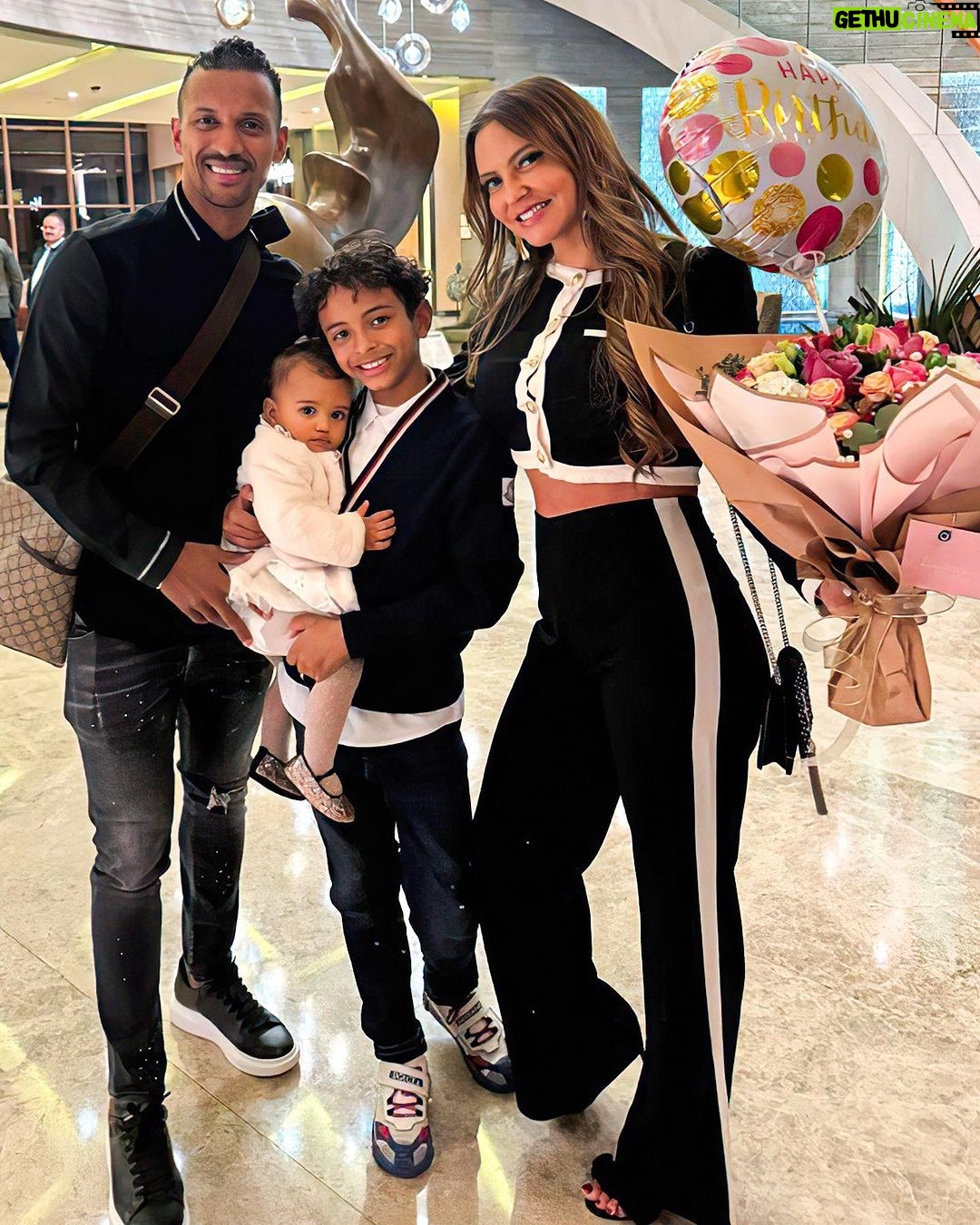 Nani Instagram - Birthday girl 😍🎉 Happy birthday to my amazing wife 🥳🎂 #HappyBirthday #BDay #love