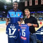 Nani Instagram - Thank you @melbunited for the invitation - what a great win and a fantastic time! It was such a pleasure to meet Ariel Hukporti and talk to the @nbl team 🏀🇦🇺 #melbourne #australia #relax #family #moments #basketball