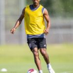Nani Instagram - Working with the lions 🦁 Home! 💪🏾⚽ #Happy #Work #Focus #Orlando #VamosOrlando #
