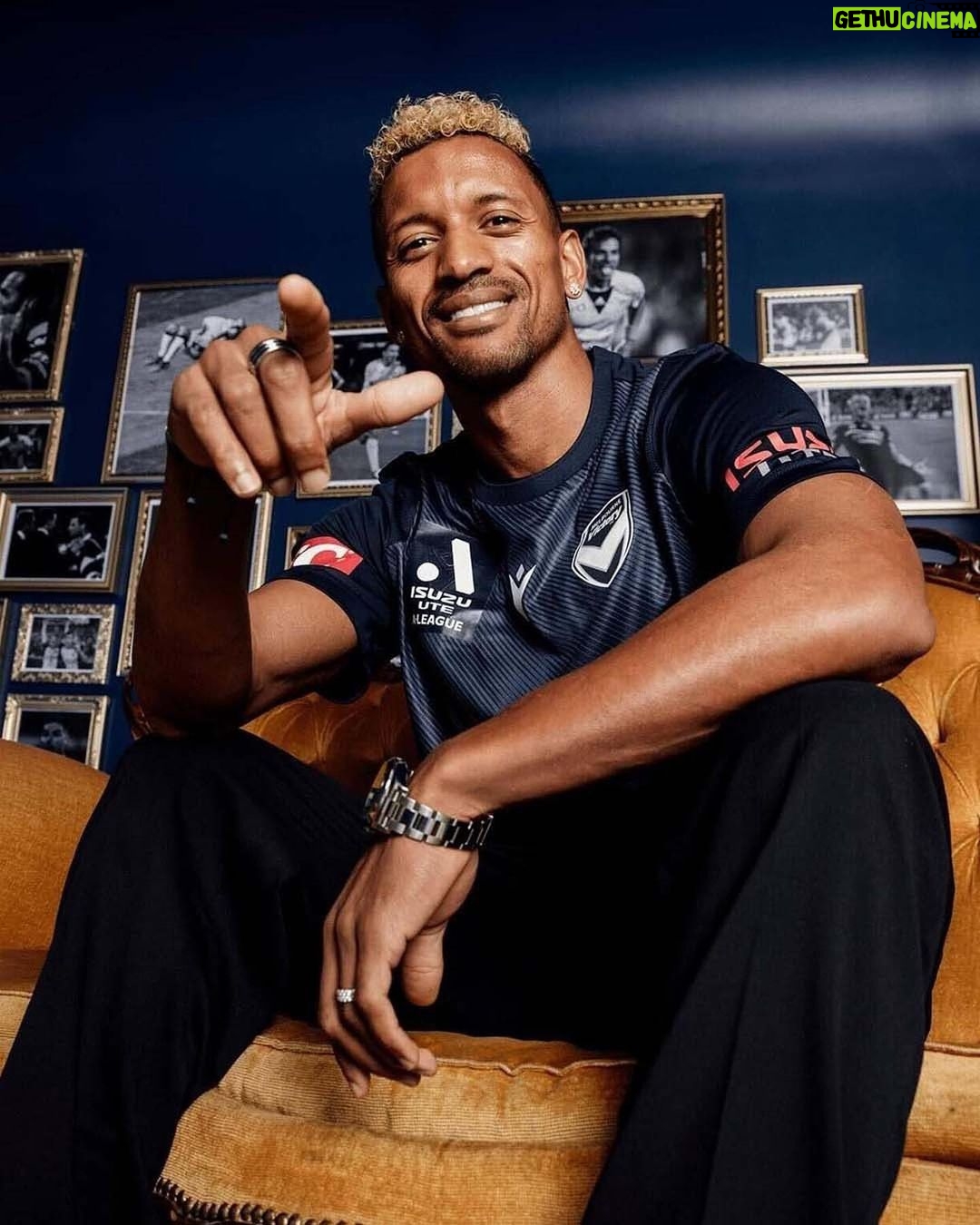 Nani Instagram - Full day at A-League season launch with some open training ππΎ A big thanks to all the fans who cheered us on! We'll give everything for you ππͺπΎ #Aleague #Launch #MVFC #MelbourneVictory #wearealeagues