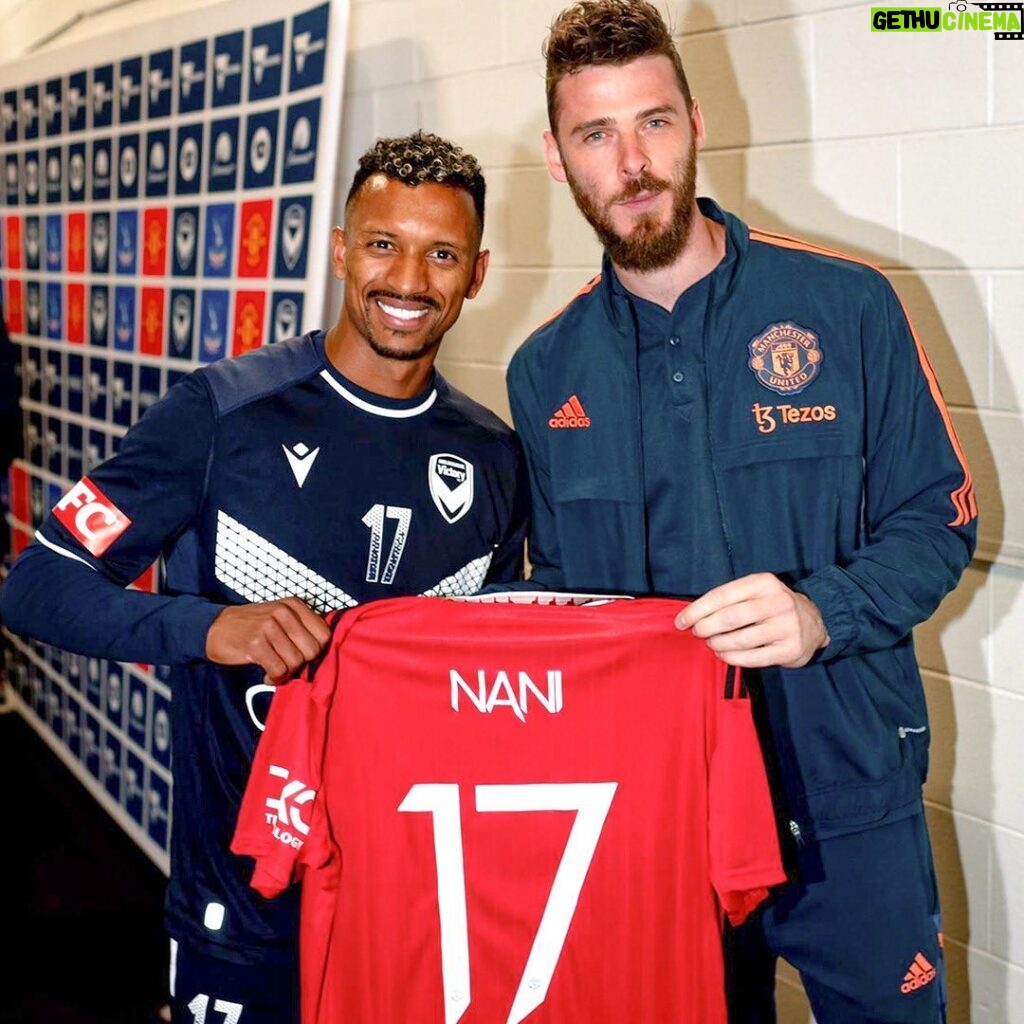 Nani Instagram - Still buzzing! What a pleasure to be reUnited with former teammates and staff! 👹 Can you imagine the good memories that went through my head? ❤️😁 #AboutLastNight #MVFC #MelbourneVictory #MUFC #ManchesterUnited #Memories #Friends #football