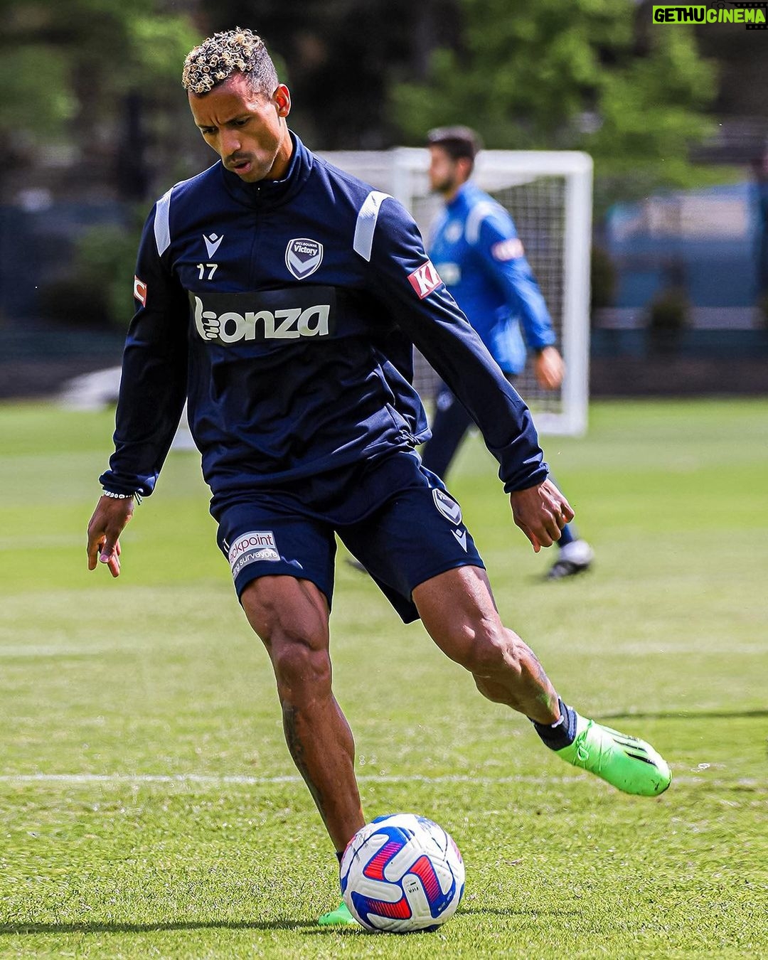 Nani Instagram - Trust the process ⏳⚽💪🏾 #MVFC #MelbourneVictory #Training #Work