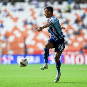 Nani Instagram - Another great display! 💪🏾 Let’s keep it going ⚡️
#AdanaDemirspor #TrendyolSüperLig
