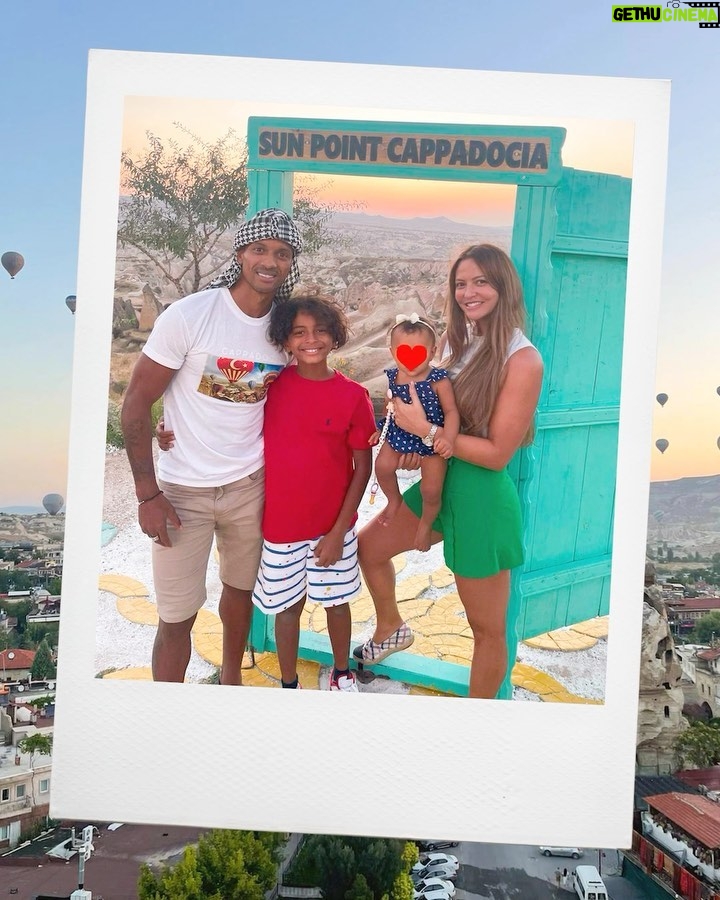 Nani Instagram - An incredible family experience! 🎈🥰 #Family #Türkiye #Moments Capadoccia, Turkey