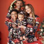 Nani Instagram - May this holiday season bring more love and happiness to all those around the world! A Merry Christmas to all from my family! 🥰🎄 #Xmas #MerryChristmas #Family #Love