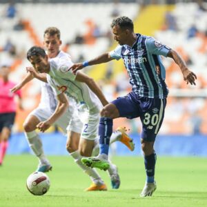 Nani Instagram - What a way to start the league 💪🏾 Thank you for the fantastic support 🙌🏾
#AdanaDemirspor #TrendyolSüperLig