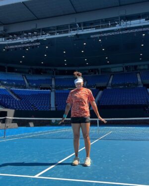 Naomi Osaka Instagram - @naomiosaka (Naomi Osaka) is back in action and we’re here for it. 🎾🙌 ⁣
 ⁣
After more than a year away from professional tennis, the 26-year-old superstar has dusted off her racket and is playing her first Grand Slam of the 2024 season at the @australianopen. “I’m loving being back on the court and playing again, and I’m having a lot of fun with it. I feel like I am coming into the Australian Open with a new mindset and fresh perspective,” says the four-time Grand Slam singles champion. “Melbourne has always been one of my favorite cities. There’s really good food and great shopping here — and on my days off I’ve loved exploring all the cool art around the city, too.” ⁣
 ⁣
Check out our #10Things with Naomi as she spends some time on and off the court in Melbourne. ⁣
 ⁣
1. A warm welcome back ☀️⁣
2. Practice makes perfect ⁣
3. Street style: Melbourne edition⁣
4. Keep calm and handle business 💪 💪⁣
5. Buddies on and off the court⁣
6. Tool of the trade 🎾
7. Fit check 🪞⁣
8. One for the fans ✍️⁣
9. Exploring the city on two wheels 🚲⁣
10. Centered at center court