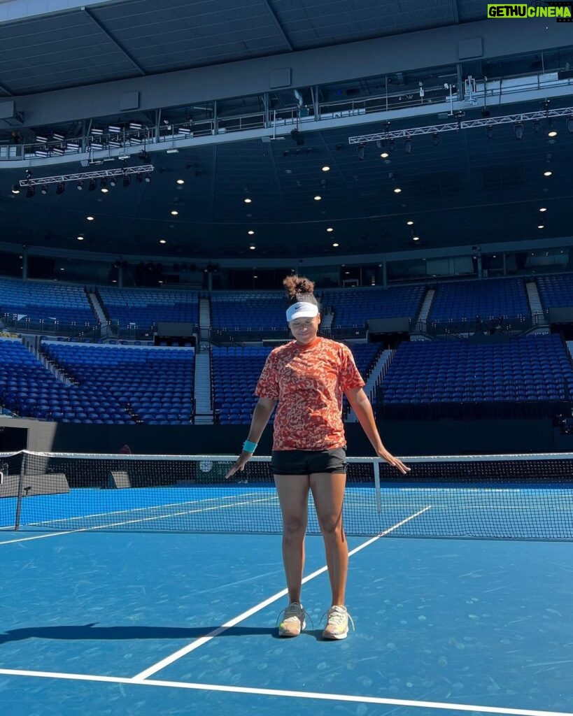 Naomi Osaka Instagram - @naomiosaka (Naomi Osaka) is back in action and we’re here for it. 🎾🙌 ⁣ ⁣ After more than a year away from professional tennis, the 26-year-old superstar has dusted off her racket and is playing her first Grand Slam of the 2024 season at the @australianopen. “I’m loving being back on the court and playing again, and I’m having a lot of fun with it. I feel like I am coming into the Australian Open with a new mindset and fresh perspective,” says the four-time Grand Slam singles champion. “Melbourne has always been one of my favorite cities. There’s really good food and great shopping here — and on my days off I’ve loved exploring all the cool art around the city, too.” ⁣ ⁣ Check out our #10Things with Naomi as she spends some time on and off the court in Melbourne. ⁣ ⁣ 1. A warm welcome back ☀️⁣ 2. Practice makes perfect ⁣ 3. Street style: Melbourne edition⁣ 4. Keep calm and handle business 💪 💪⁣ 5. Buddies on and off the court⁣ 6. Tool of the trade 🎾 7. Fit check 🪞⁣ 8. One for the fans ✍️⁣ 9. Exploring the city on two wheels 🚲⁣ 10. Centered at center court Melbourne, Victoria, Australia