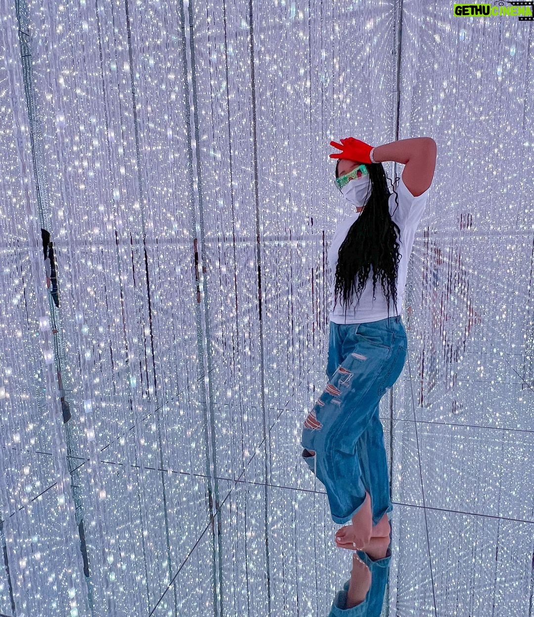 Naomi Osaka Instagram - Free feet pics cause Iām generous fr š