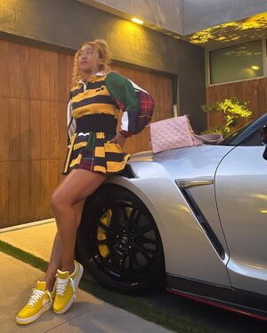 Naomi Osaka Instagram - 💛💕